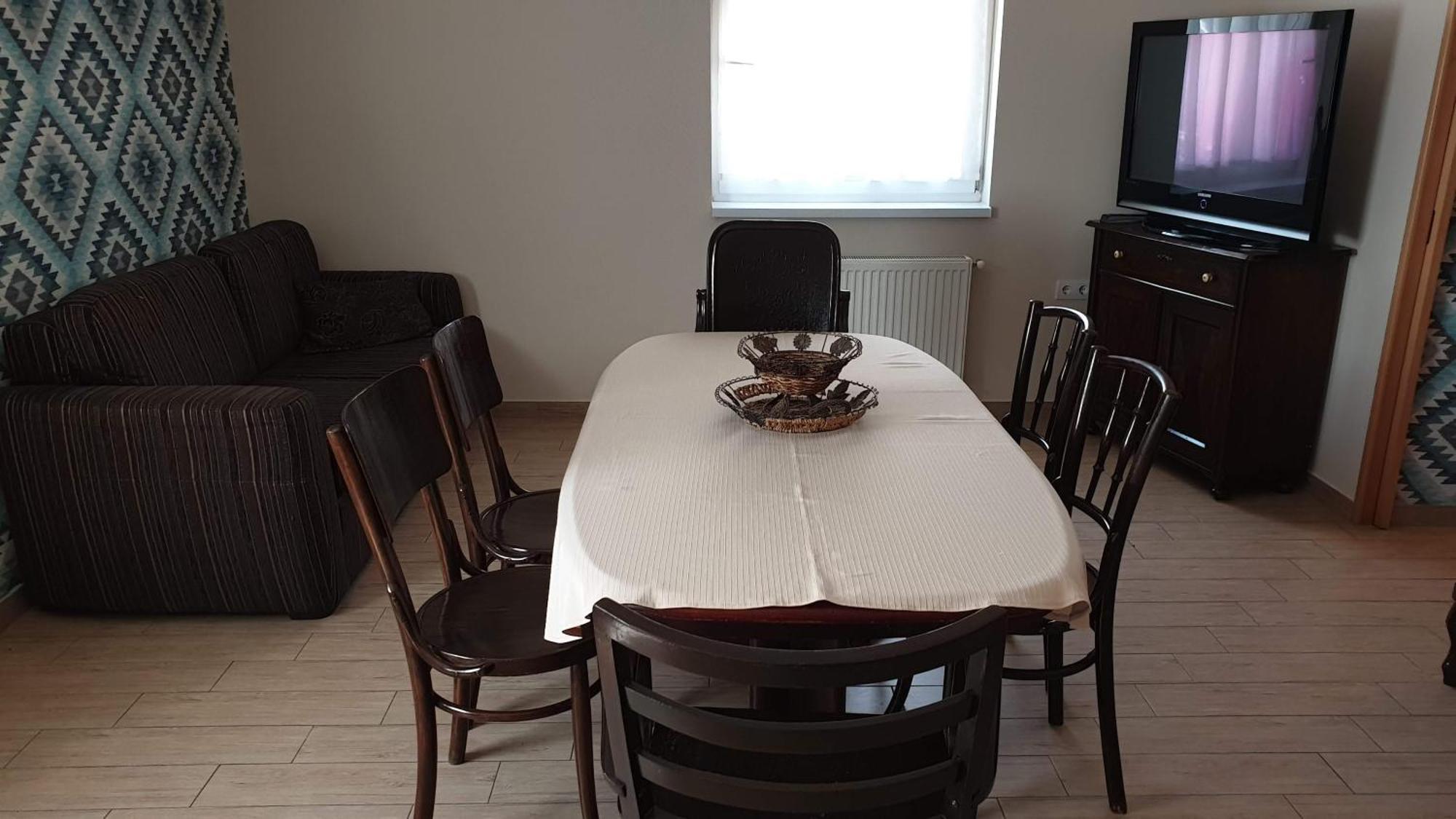 Keller Apartmanok Hajdúszoboszló Quarto foto
